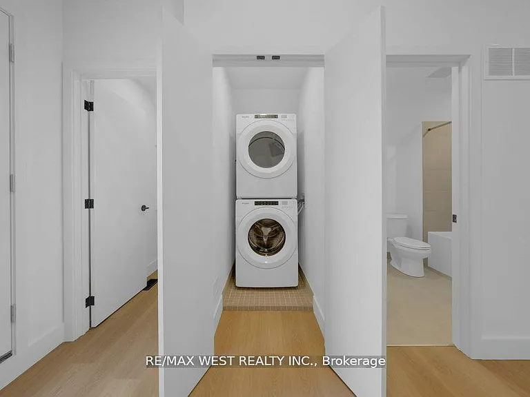 502 Atlas Ave #C — Photo 10
