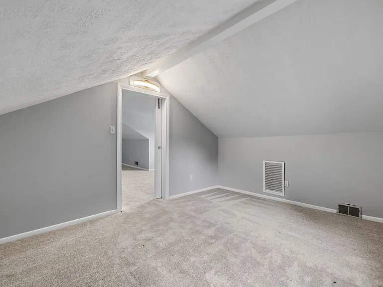 101 Brosville St — Photo 47