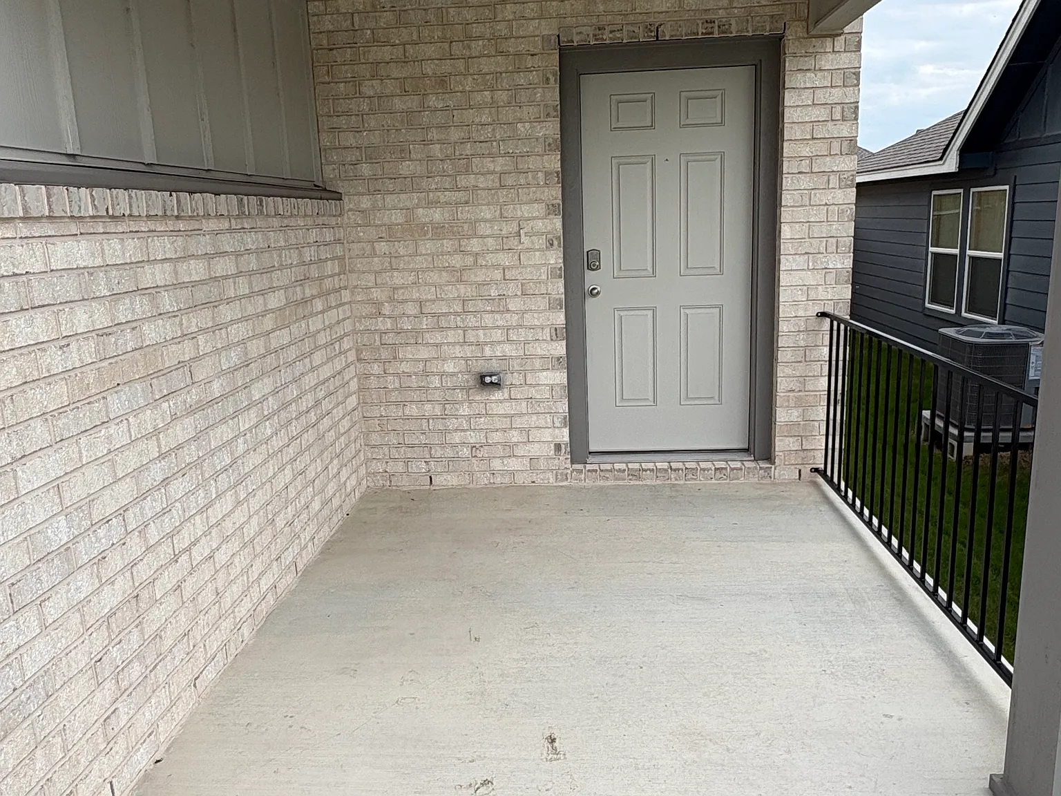 3 bed, 1501 sqft, $2,000 — Photo 4