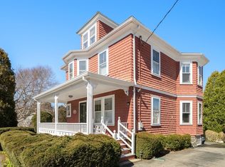 27 Evans Rd, Marblehead, MA 01945