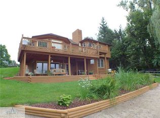 9361 Lookout Point Dr, Laingsburg, MI 48848