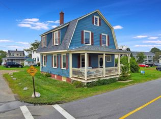 19 Church St, Wells, ME 04090