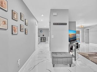 22732 SW 10th St, Boca Raton, FL 33433