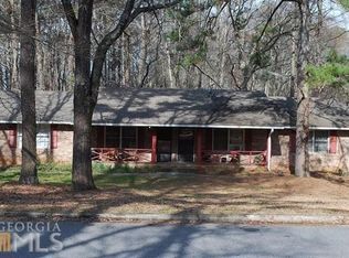 100 Meadowbrook Ct, Fayetteville, GA 30215