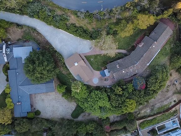 2nd image of 11222 Bellagio Rd