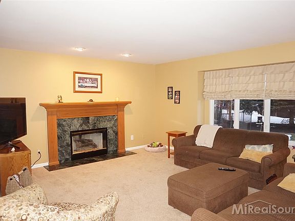 3rd image of 24681 Camille Dr