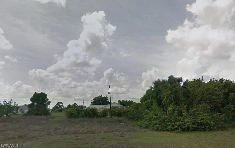 1st image of 502 NW 5th Ter