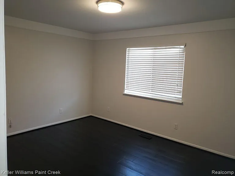 3136 Kilmer Dr — Photo 36