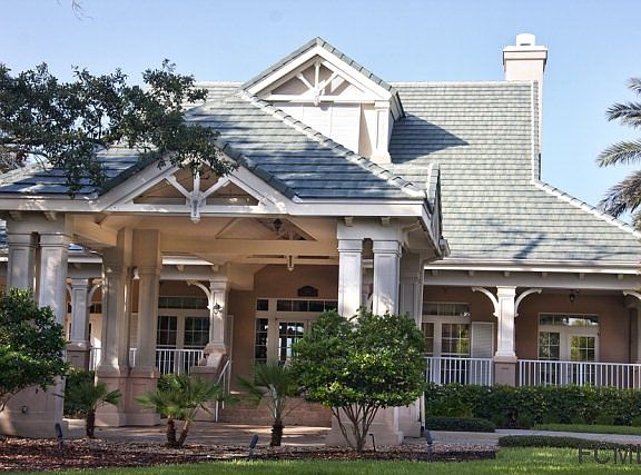 3rd image of 159 S Riverwalk Dr