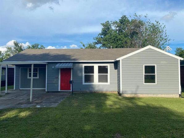1503 Acacia Dr
