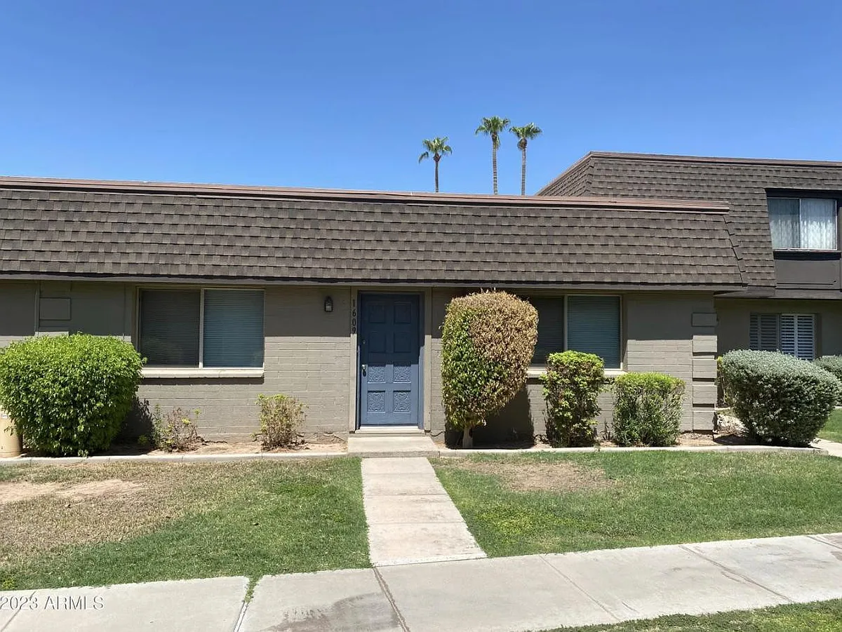 Building Photo - 1609 E Ellis Dr