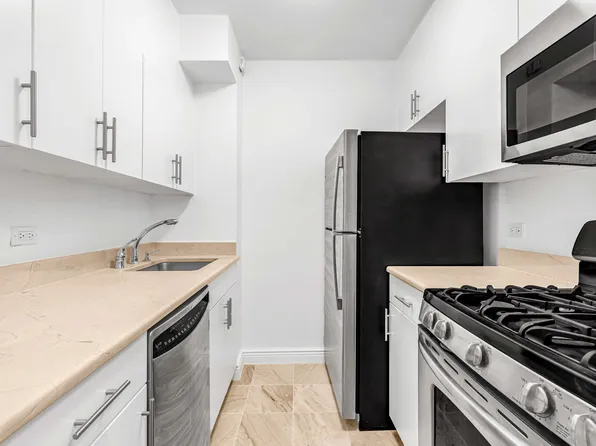 30 W 63rd St, New York, NY