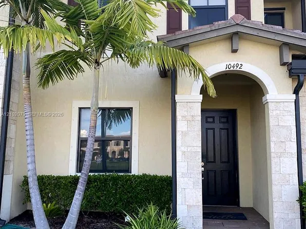 10492 W 33rd Ln, Hialeah, FL 33018