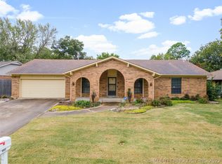 9032 E 67th St, Tulsa, OK 74133