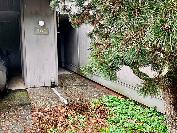 2nd image of 138596 NE 65th St #589