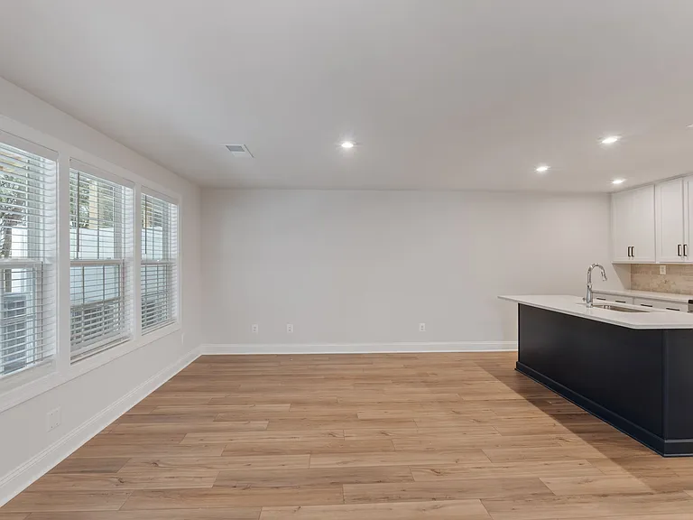 2231 Leeham St #B — Photo 5