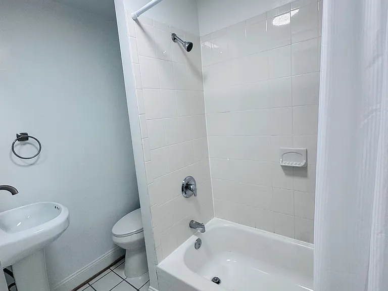 20 Diagonal St — Photo 17
