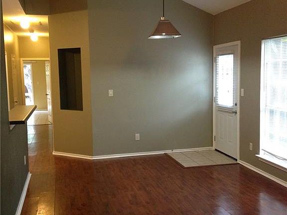 5th image of 8706 Weiser Dr #B