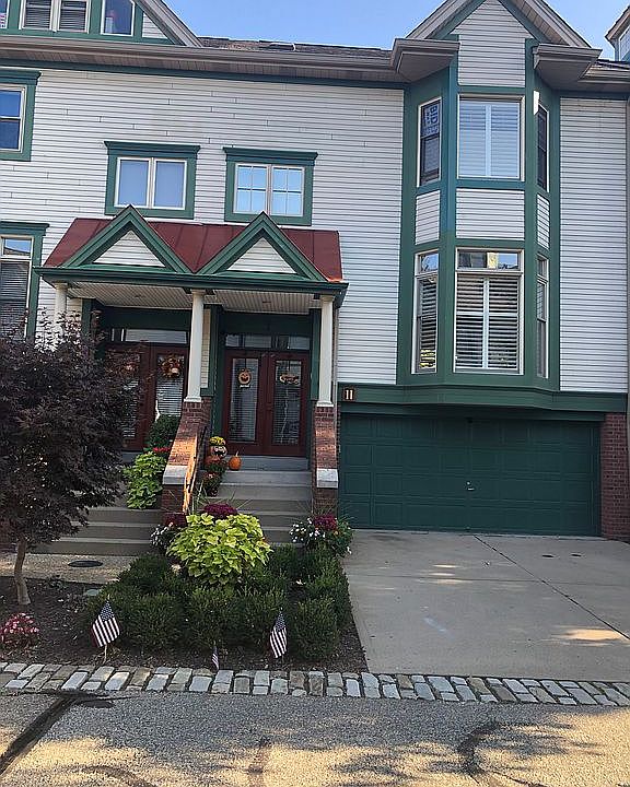 2nd image of 11 Waterside Pl