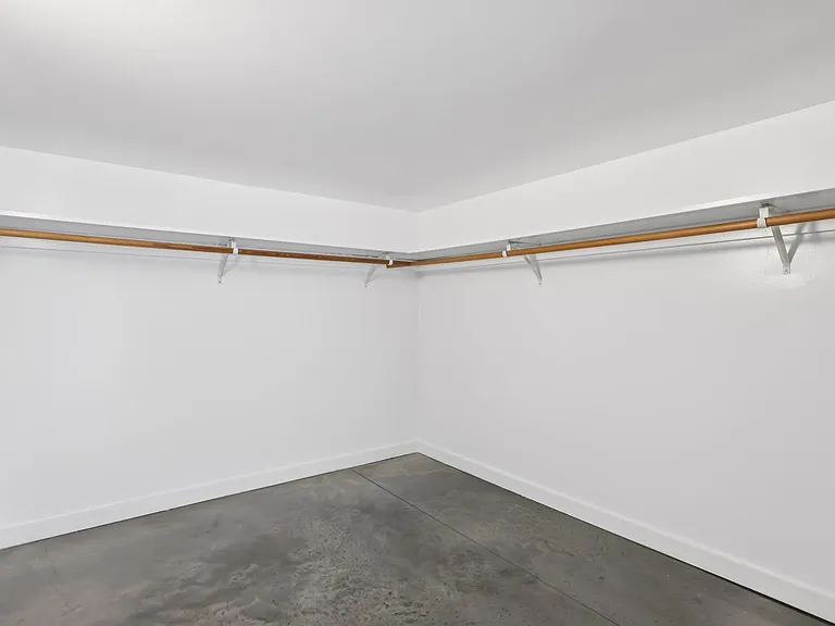 Durant Lofts — Photo 4
