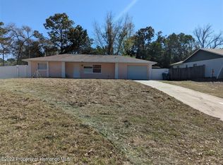 12116 Lamont Dr, Spring Hill, FL 34608