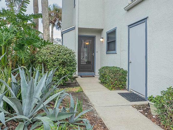4th image of 890 A1a Beach Blvd Unit 36