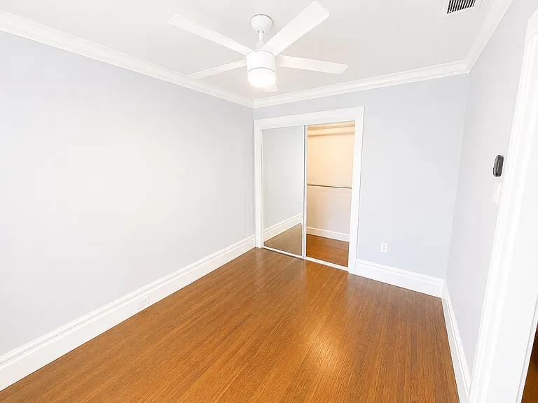 733 Florida St — Photo 11