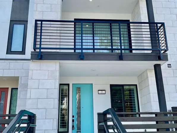 1141 Karlstad Dr #7, Sunnyvale, CA 94089