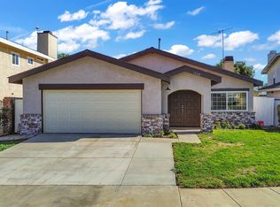 1688 W Bruin St, Los Angeles, CA 90047