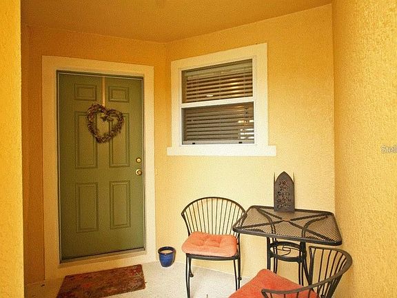 2nd image of 1047 Chalcedony St