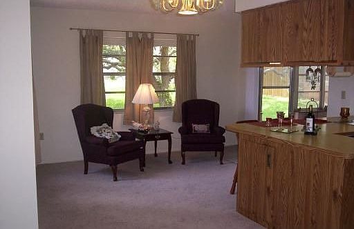 Family Area w/Breakfast Nook