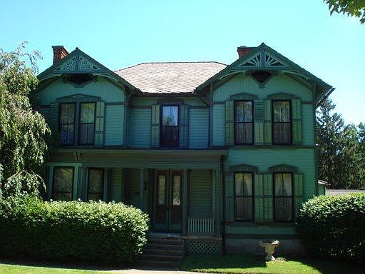 1st image of 148 N Washington St N Washington