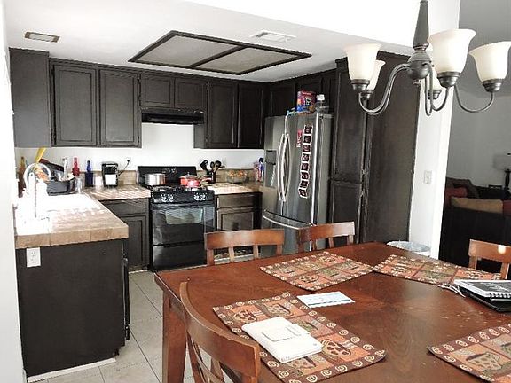 5th image of 9426 Guava Ave