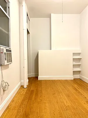 Rented by Keller Williams NYC | media 6