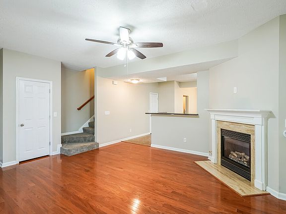 5th image of 1483 Bern Dr