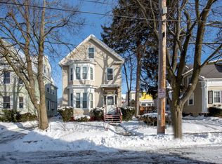 5 Short St, Melrose, MA 02176