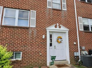 810 Christopher Pl, Primos, PA 19018
