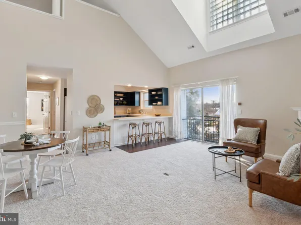 936 Bay Ridge Ave #301, Annapolis, MD 21403