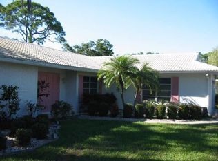 1910 Mid Ocean Cir, Sarasota, FL 34239