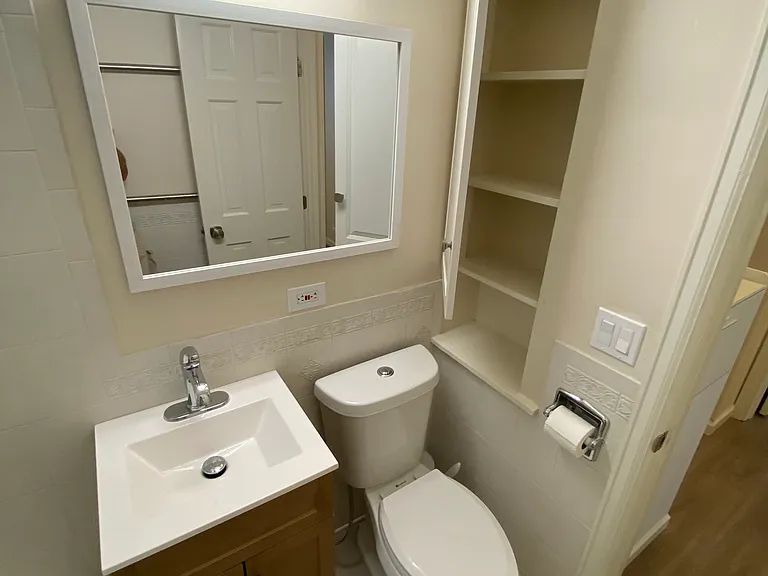 Full bathroom