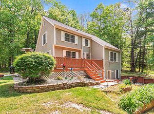 8782 W Blanchard Rd, Blanchard, MI 49310