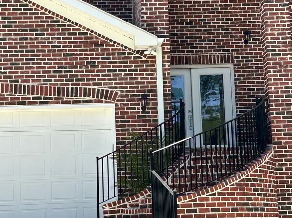 231 Silver Fox Ln, Columbia, SC 29212