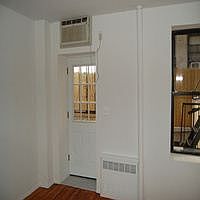 1st image of 380 E 72nd St