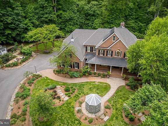 5th image of 801 Antietam Dr