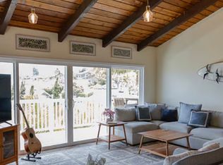 1079 Kaoopulu Pl #1, Honolulu, HI 96825