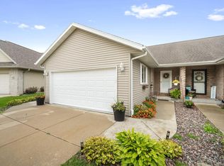 103 Concord Pl, Watertown, WI 53094