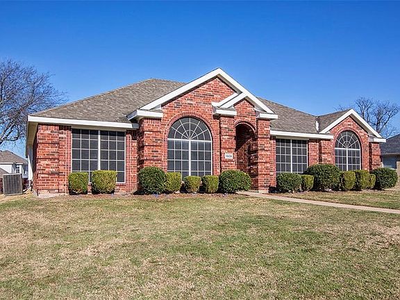 2nd image of 1509 Deer Creek Dr