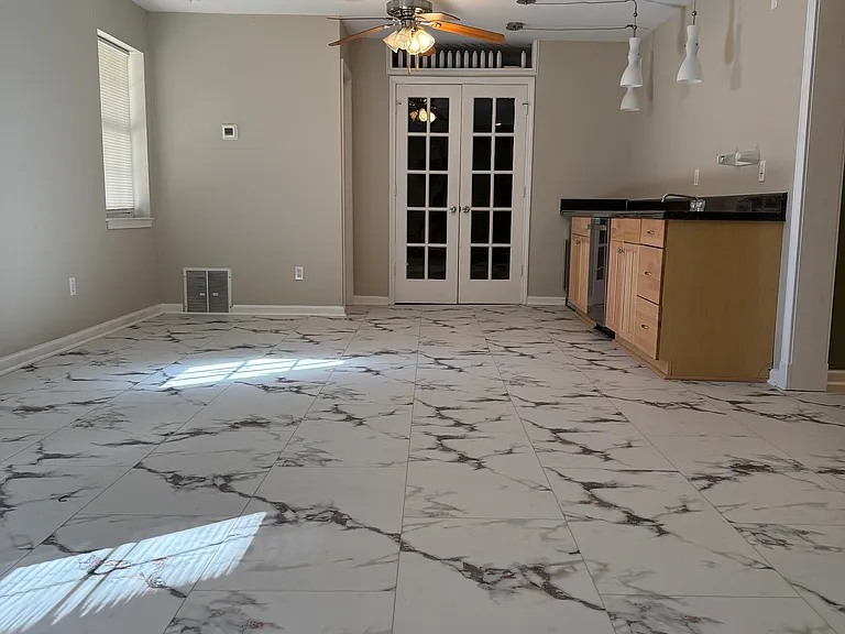 417 Holland Springs Dr — Photo 15