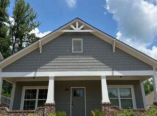4002 Valley Mnr, Birmingham, AL 35210
