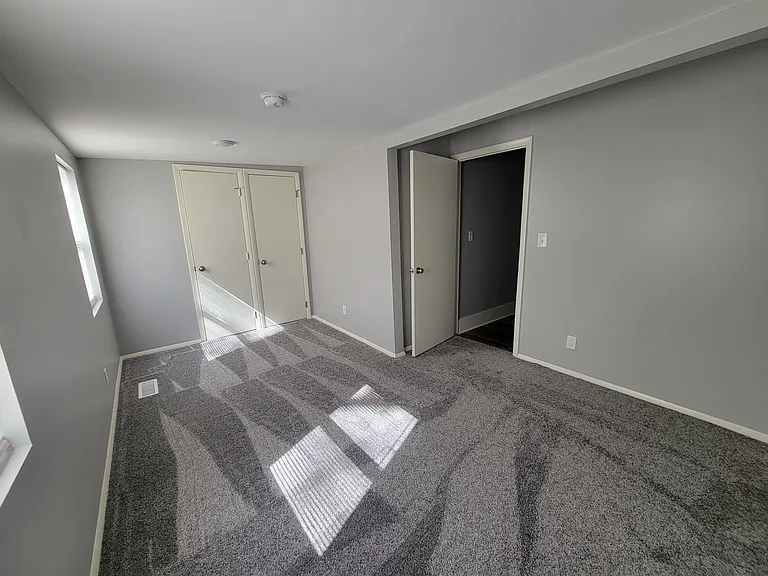 1225 Neosho St — Photo 4